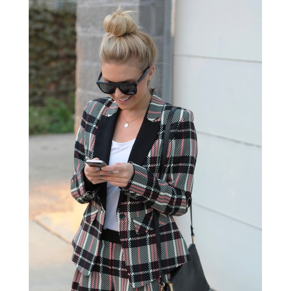 (A10) 1.STATE Women Black Red White Plaid Contrast Lapel Single Button Blazer 4